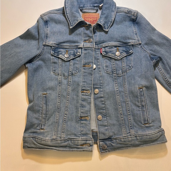 Levi's Classic Blue Denim Jacket - Picture 3 of 4